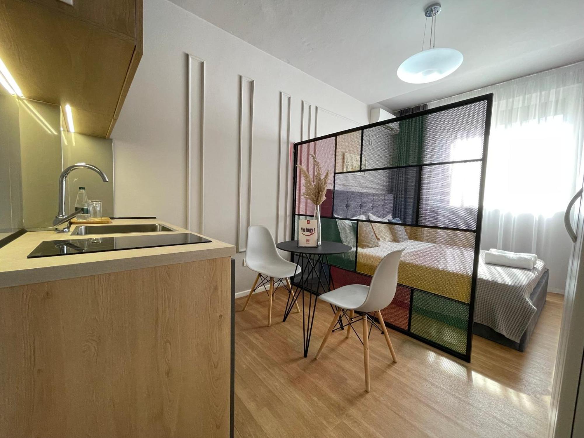Myslym Shyri'S Apartments ติรานา ภายนอก รูปภาพ